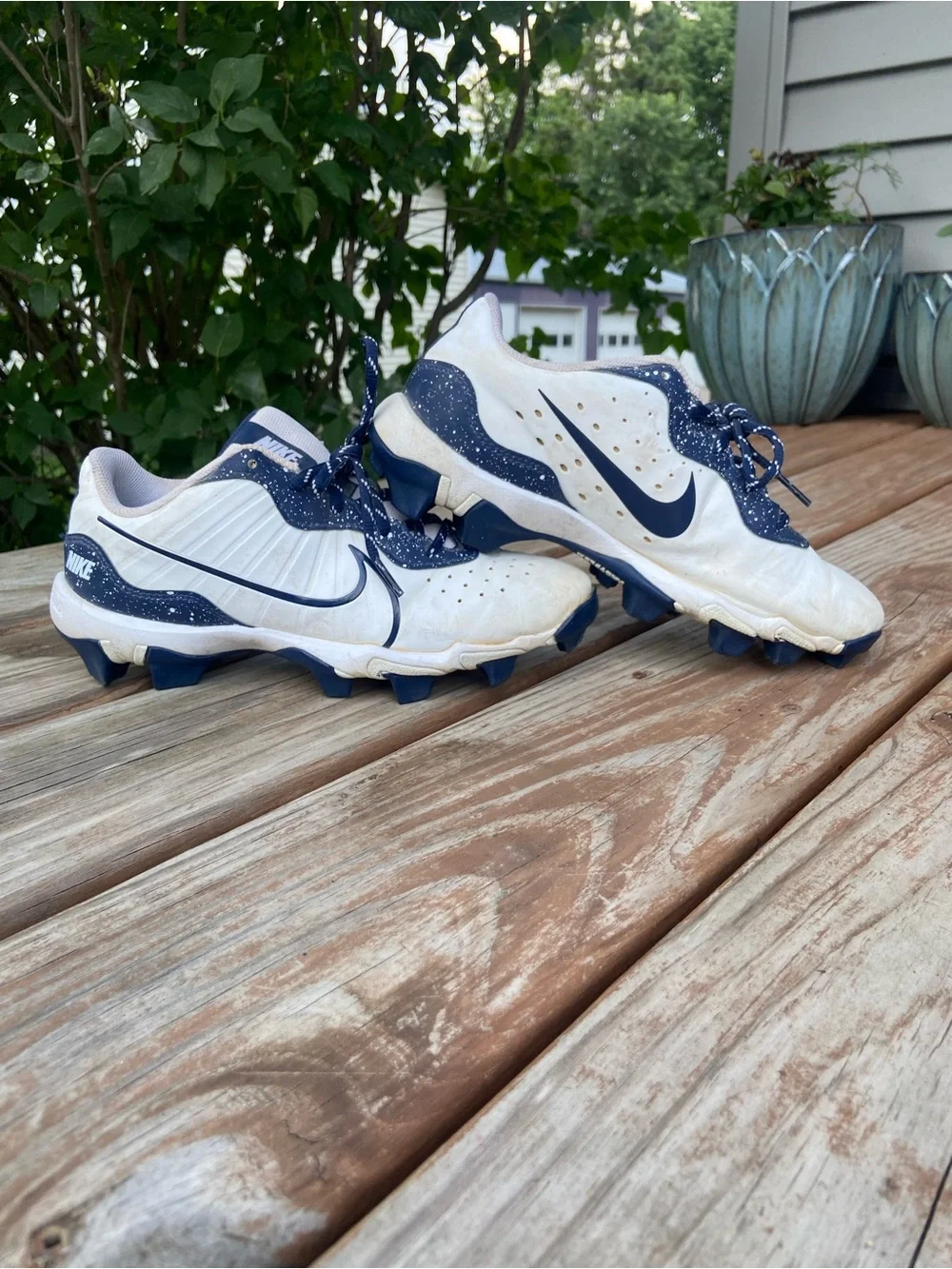 Nike Cleats - Navy Blue & White - Size 6 - Softball